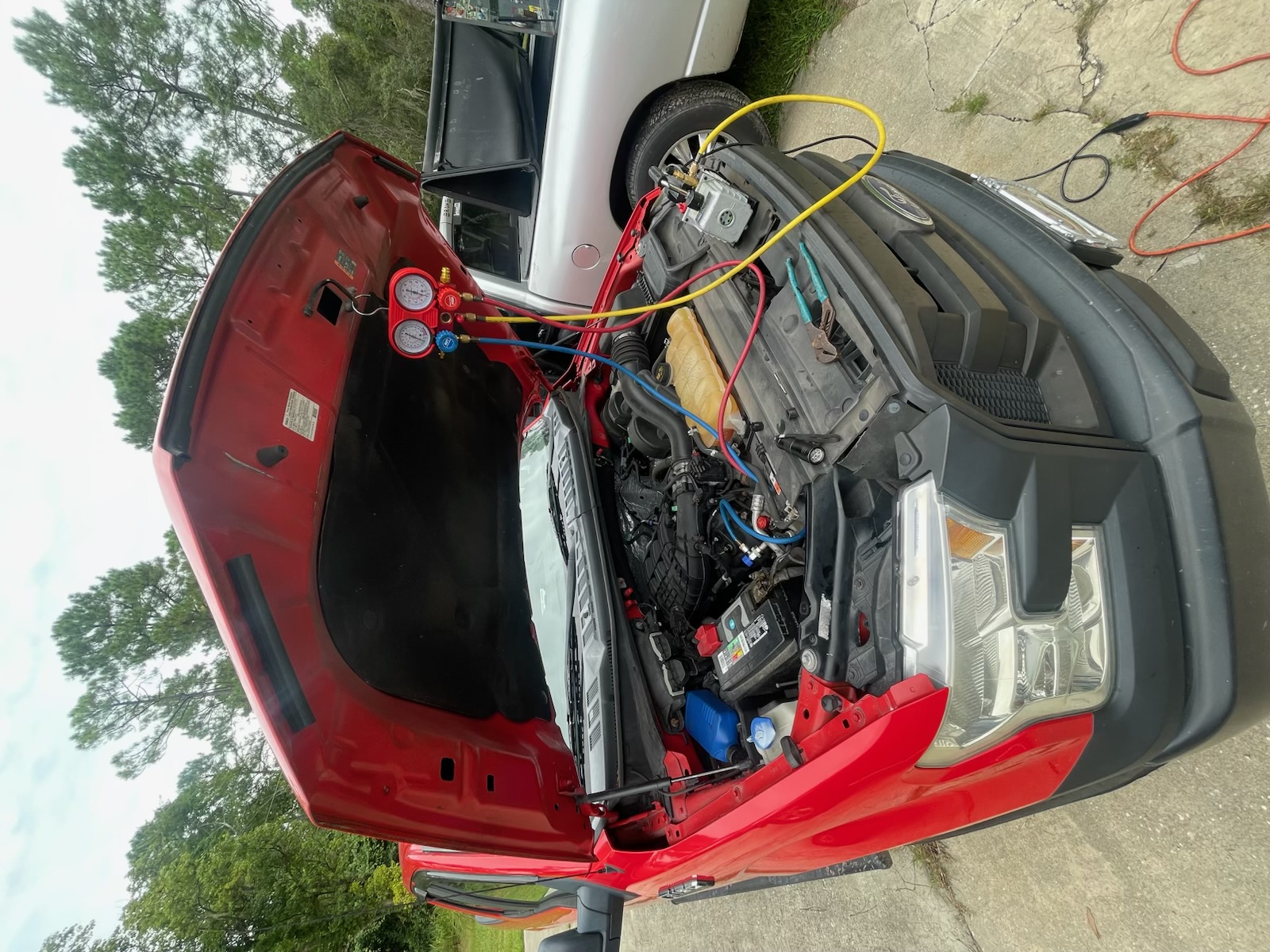 A/C evacuate & recharge — Ford F-150